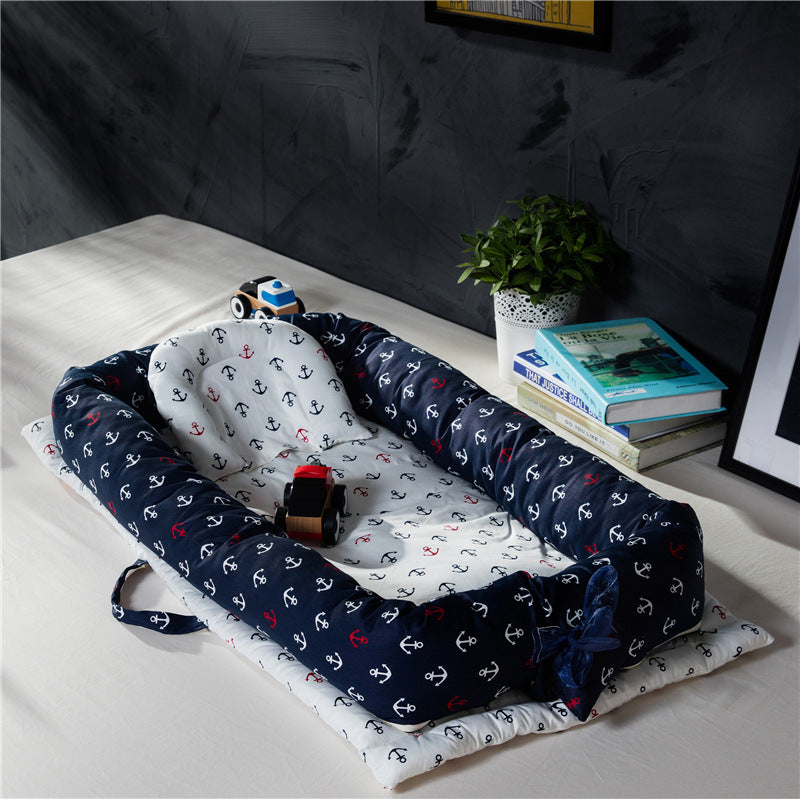 Portable Baby Bed - Fashionable All-Cotton Bionic Design